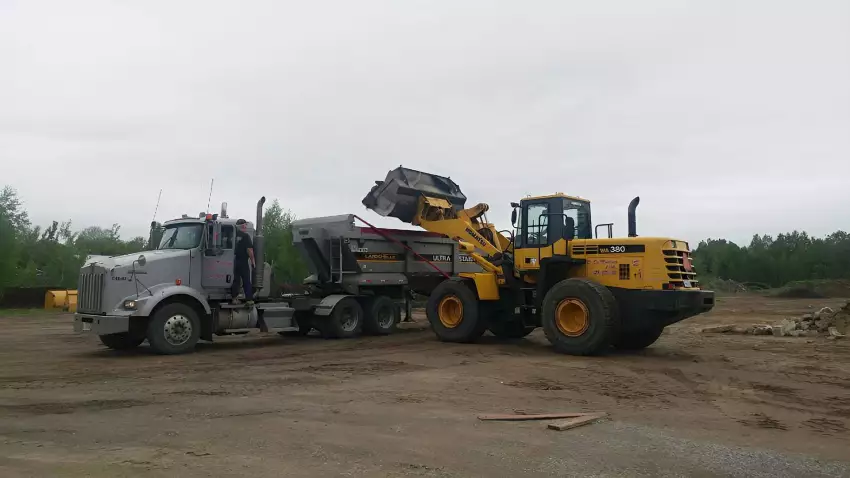 D. De Montigny & Fils Inc photo 7